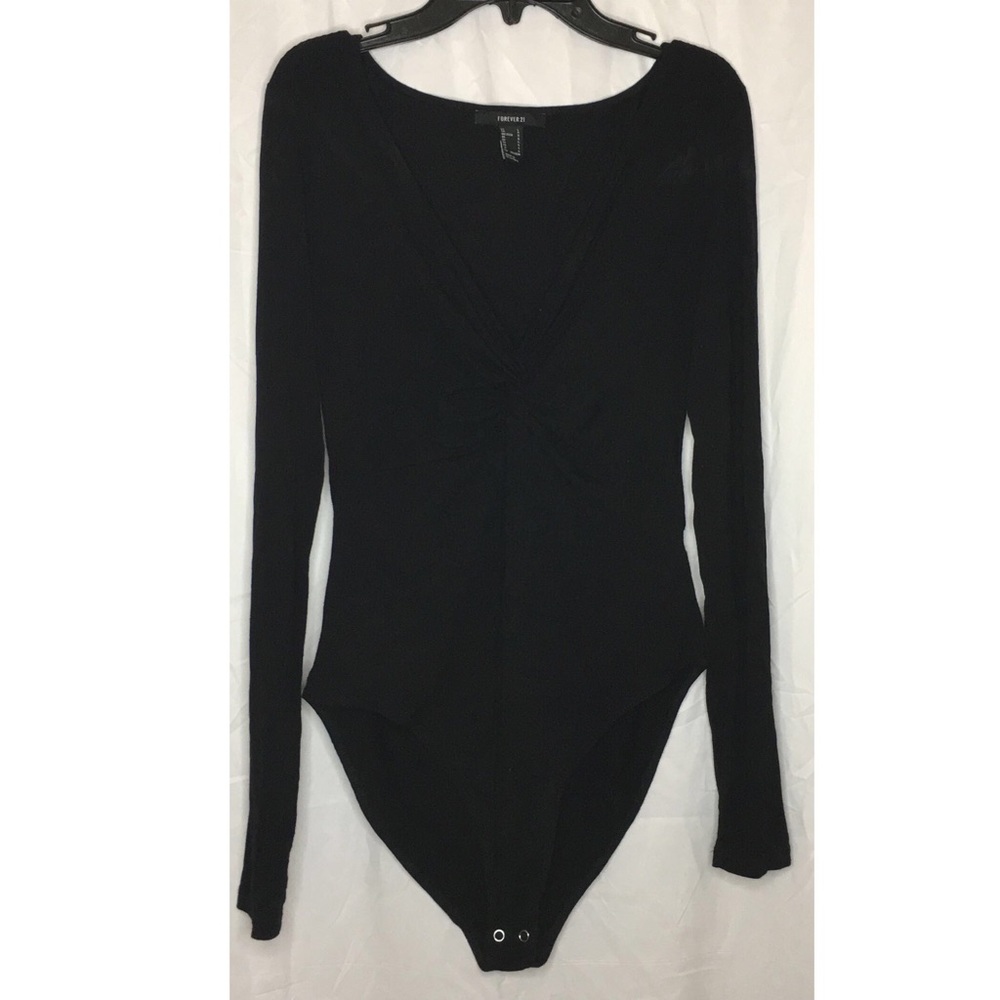 Black vneck body suit